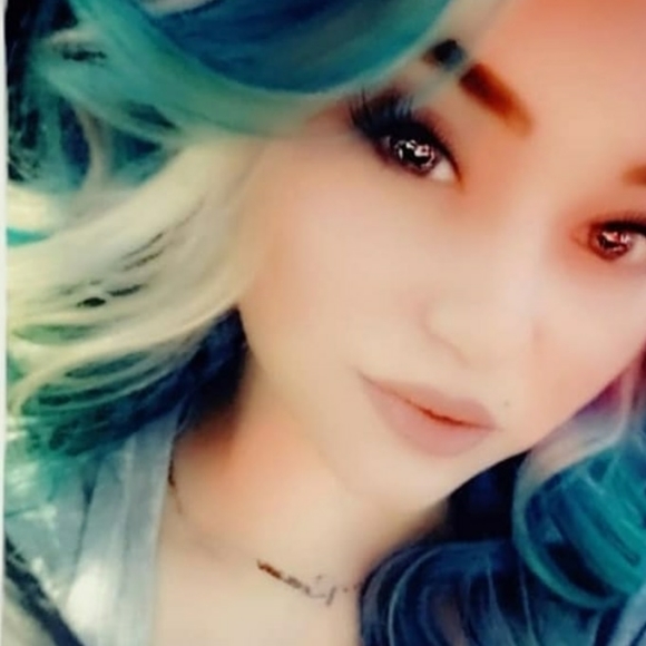 Meet your Posher, Roman - Picture 1 of 2